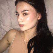  , 