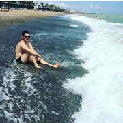  ,   Aziz, 33 ,   ,   , c 