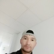  ,   Ali, 37 ,  