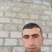  ,  Hayk, 27