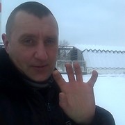  ,   Denis, 40 ,   , 