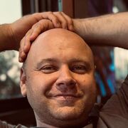  ,   Denis, 37 ,   ,   