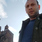  ,  Tatul, 33