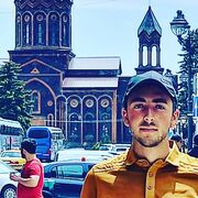  ,  Garnik, 23