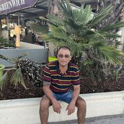  ,   Hovik, 53 ,   ,   