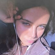  , Vika