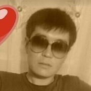  ,  Rinat, 37