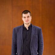  ,   Valentin, 39 ,   ,   