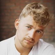  ,  ALeks, 33