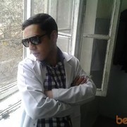  ,   Garik, 33 ,   