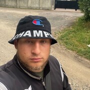  ,   Victor, 27 ,   ,   