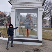  ,   Khazar, 32 ,   ,   
