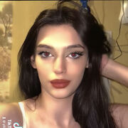  ,  Karina, 22