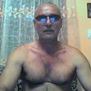  ,  Viktor, 63