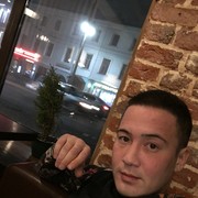  ,   Artur, 37 ,  