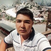  ,  Rizamat, 28