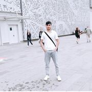  ,  Sherzod, 29