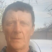  -,  Viktor, 65