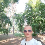  ,  , 32