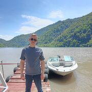  ,  Gennadi, 37