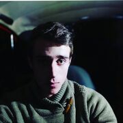  ,  Viktor, 27