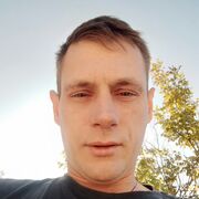  ,  Oleg, 37