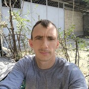  ,   Denis, 36 ,   ,   