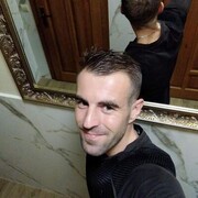  Veleslavin,  Vanya, 31