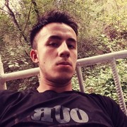  ,  Damenik, 25