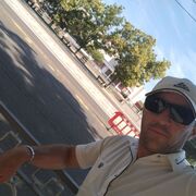  ,   Alex, 41 ,  