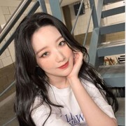  ,   Yeh Shuhua, 25 ,   