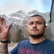  Rotselaar,  Andrew, 29