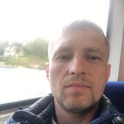  ,  Romas, 42