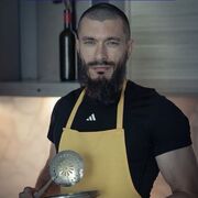  ,   Nik, 39 ,   ,   
