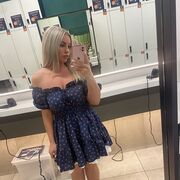  ,   Kari, 32 ,  