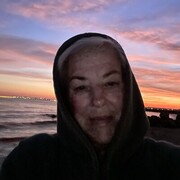  ,   Inna, 63 ,   c 