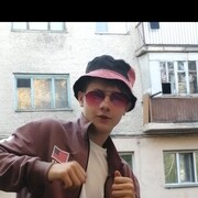  ,  Denis, 23