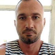  ,  Alex, 37
