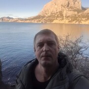  ,   Viktor, 45 ,   c 