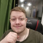  ,  Kostia, 32