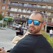  -,  andrei, 39