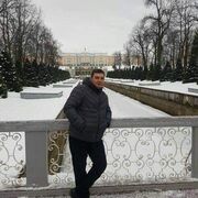  ,   Artyom, 37 ,   ,   