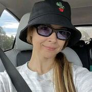  Edmundston,  Chloe, 45