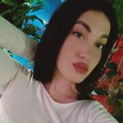  ,  Yulia, 24