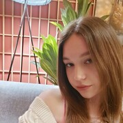 ,  Arina, 19