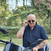  Frankfurt am Main,   Vladyslav, 54 ,   ,   , c , 