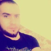  ,   Ali, 33 ,   ,   