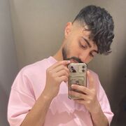  ,  Seif, 24