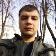  ,   Denis, 39 ,  