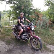  ,  SASHA, 49